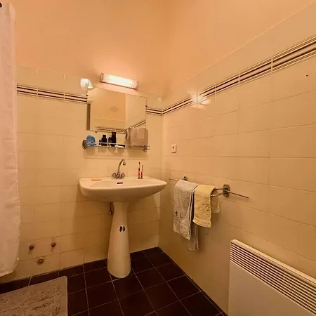 - T3 Avec Terrasses Et Parking Proche Plages - Fr-1-226b-219 Appartement Cavalaire-sur-Mer